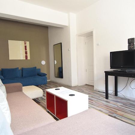 Resedinta Balcescu Apartment Букурещ Екстериор снимка