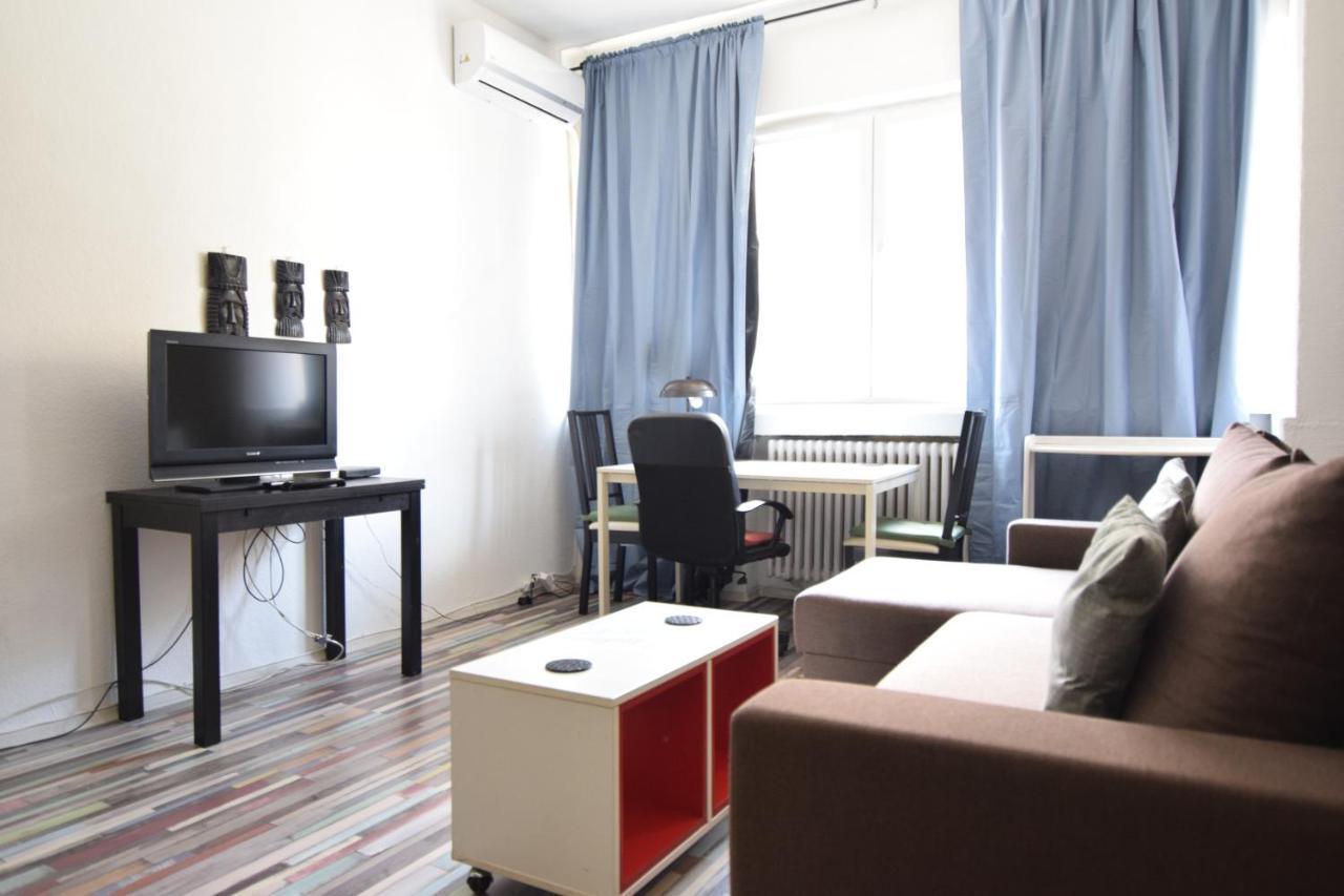 Resedinta Balcescu Apartment Букурещ Екстериор снимка